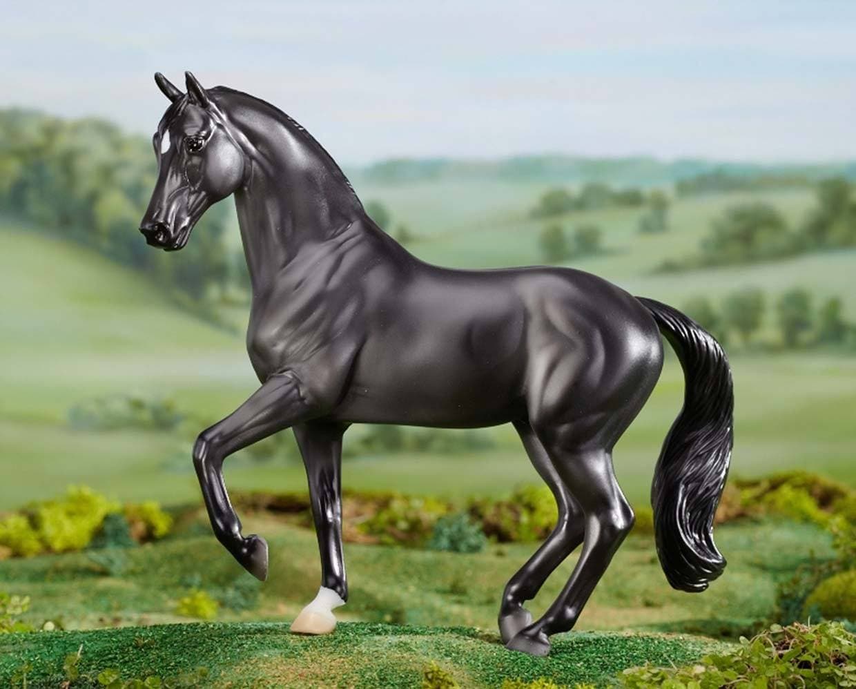 Black Beauty Horse & Book Set - Image 5