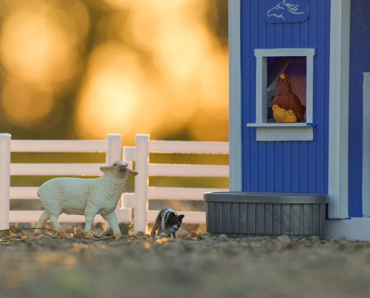 Breyer Farms™ Home at the Barn Playset - Image 3