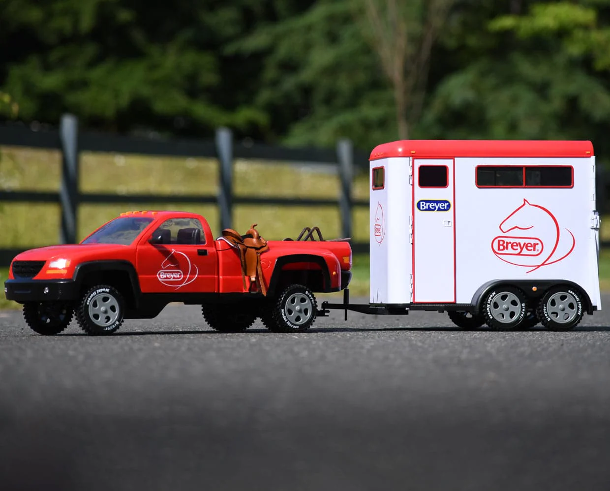 Traditional Series Two-Horse Trailer - Image 3